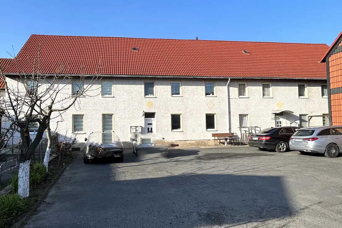 Zwei für eins<br>Häuser mit Potenzial zum Mehrfamilien-/Mehr­generationenhaus in Salzgitter-Thiede
